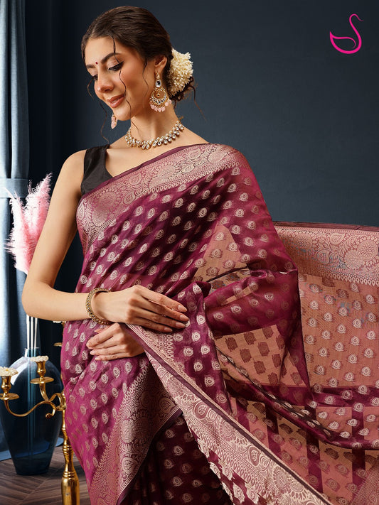 Veyona – The Regal Wine Weave