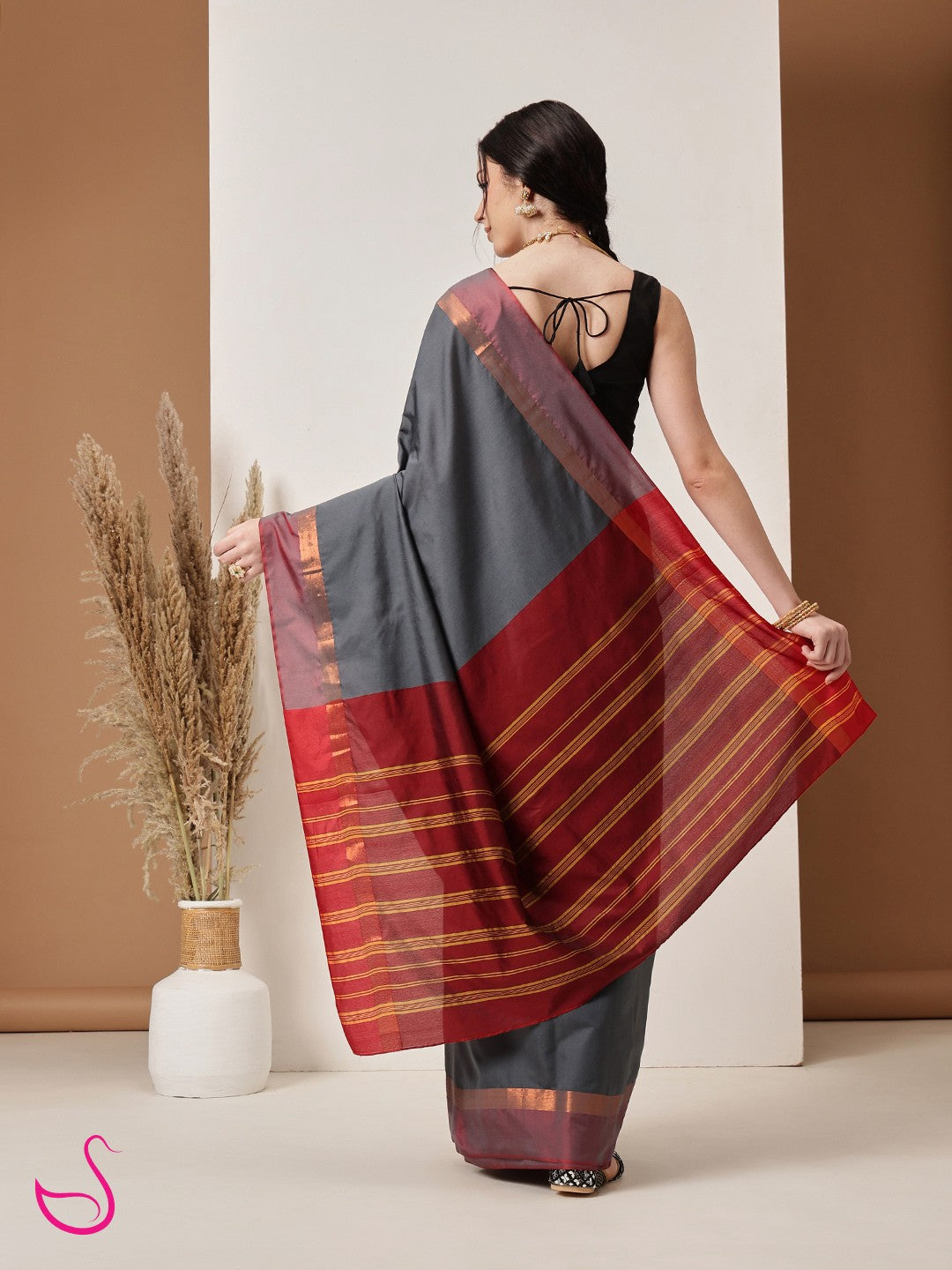 Sharini - The Grey Maroon Elegance