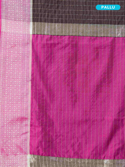 Nirvani – The Poised Checkered Classic