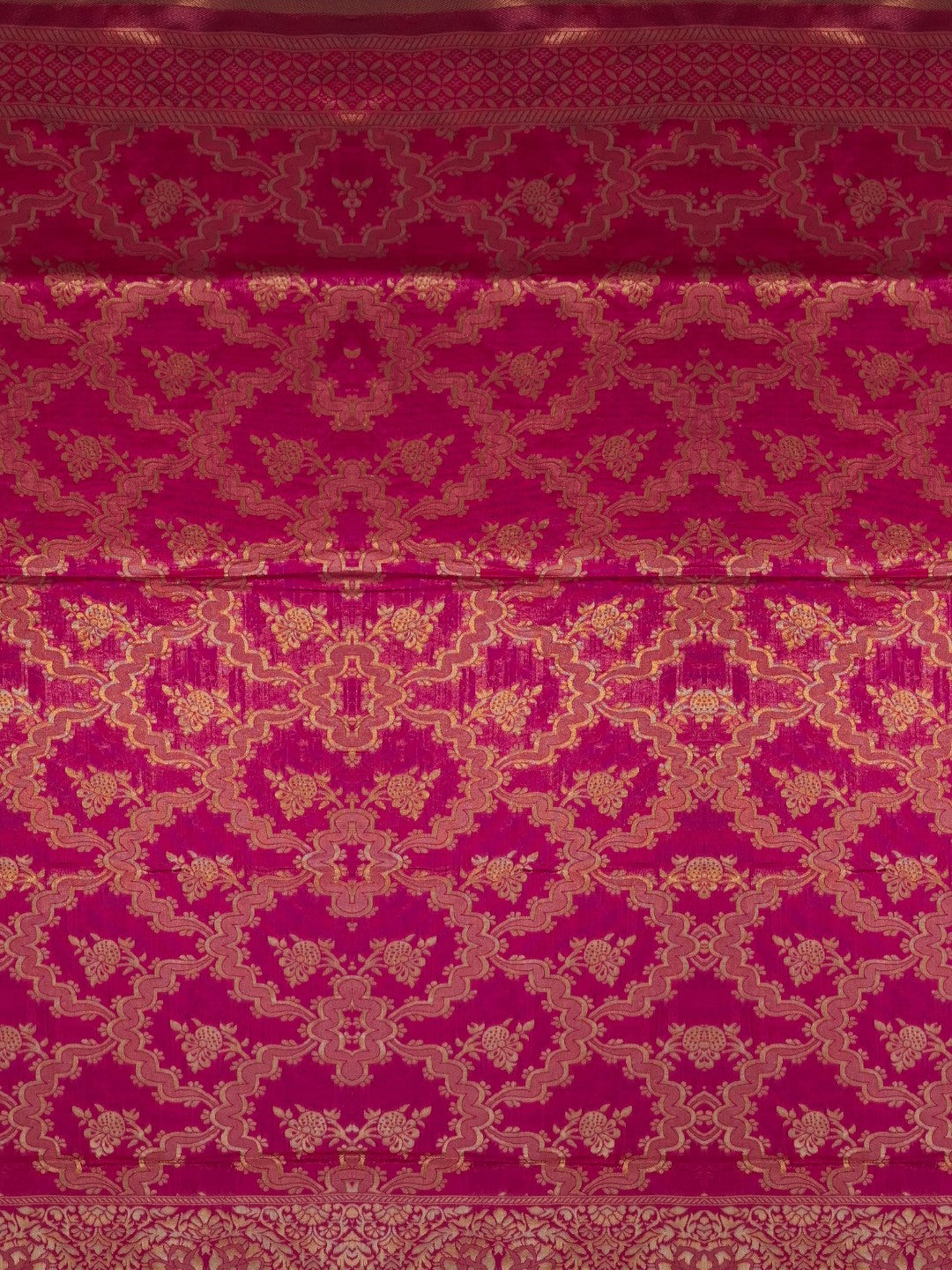 Aneira – The Featherlight Magenta Elegance