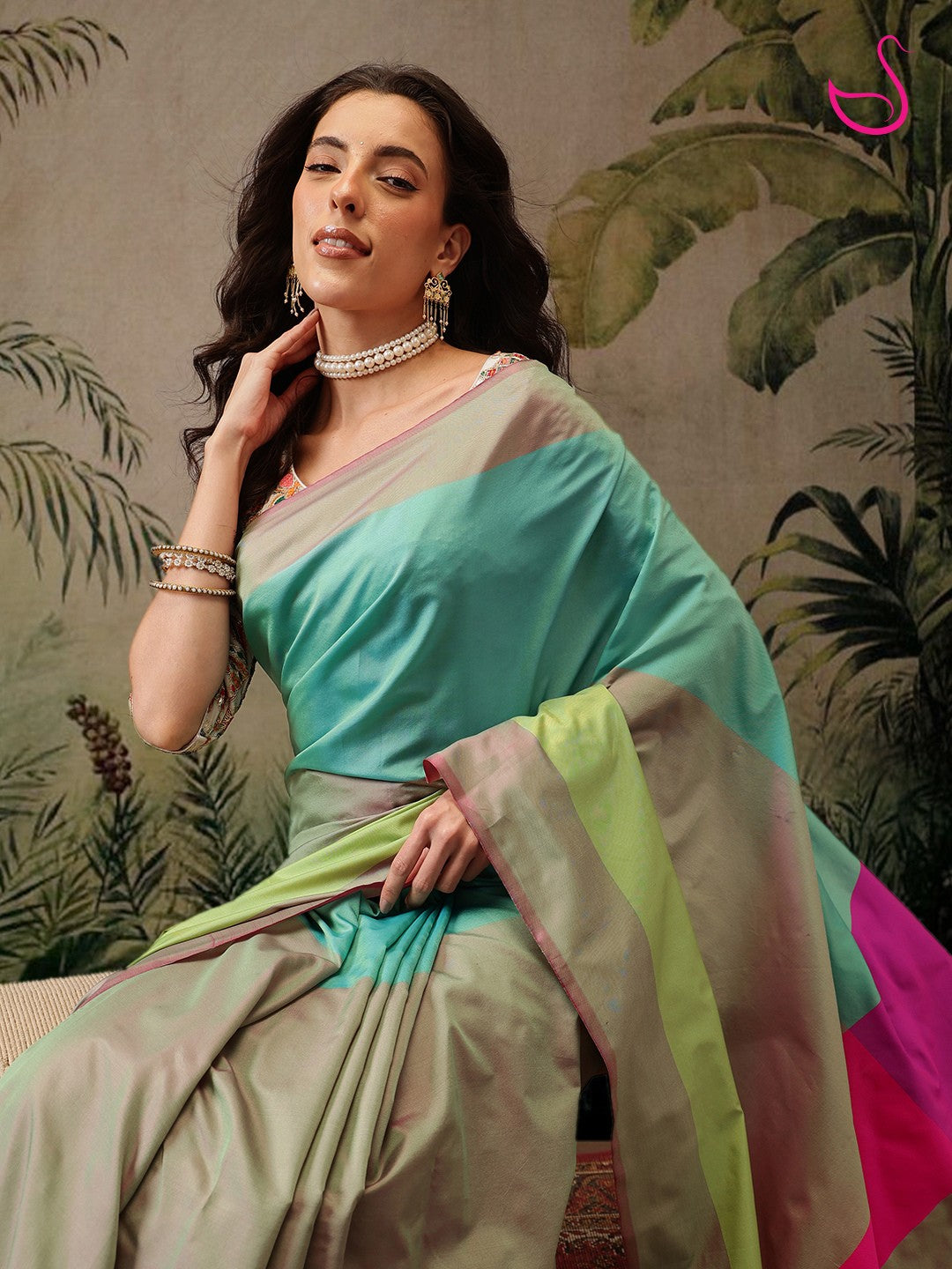 Avira – The Pastel Breeze Charm