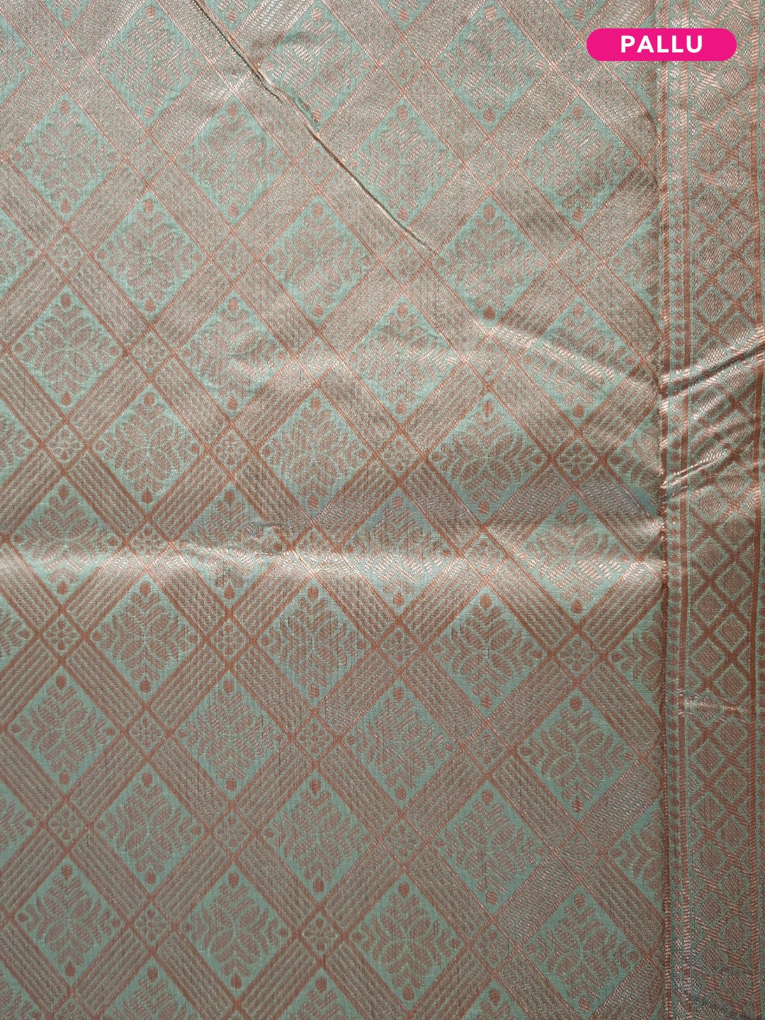 Aarvika – The Graceful Green Copper Drape