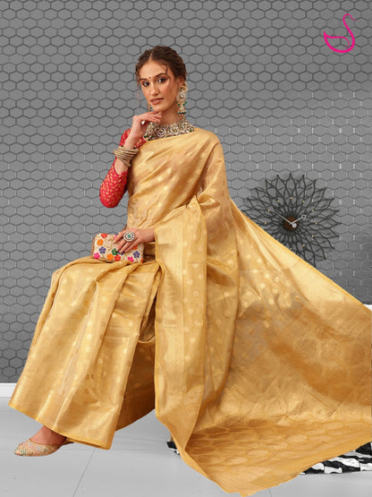 Vianika – The Golden Bloom Elegance