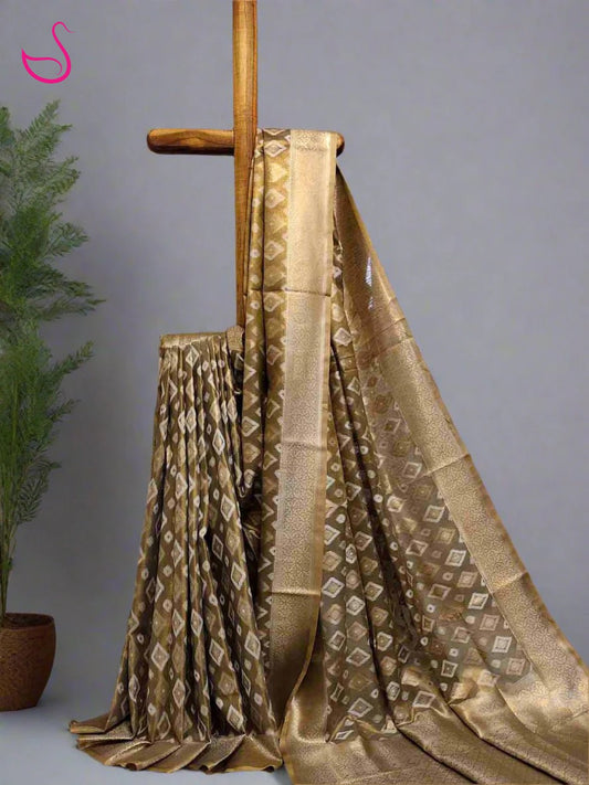 Iravika - The Antique Fern Elegance