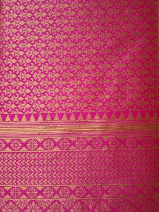 Ranitaara – The Regal Magenta Elegance