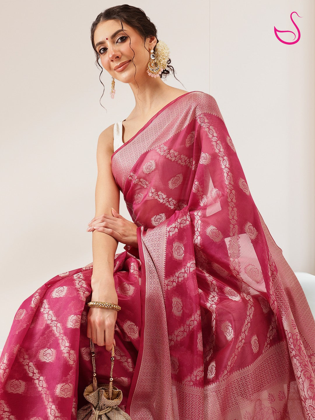 Ishanya – The Rose Pink Jaal Elegance