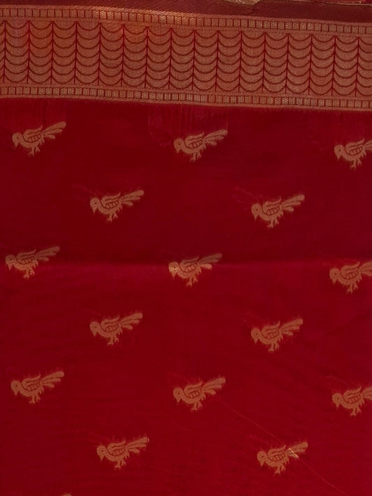 Rangana – The Red Sparrow Elegance