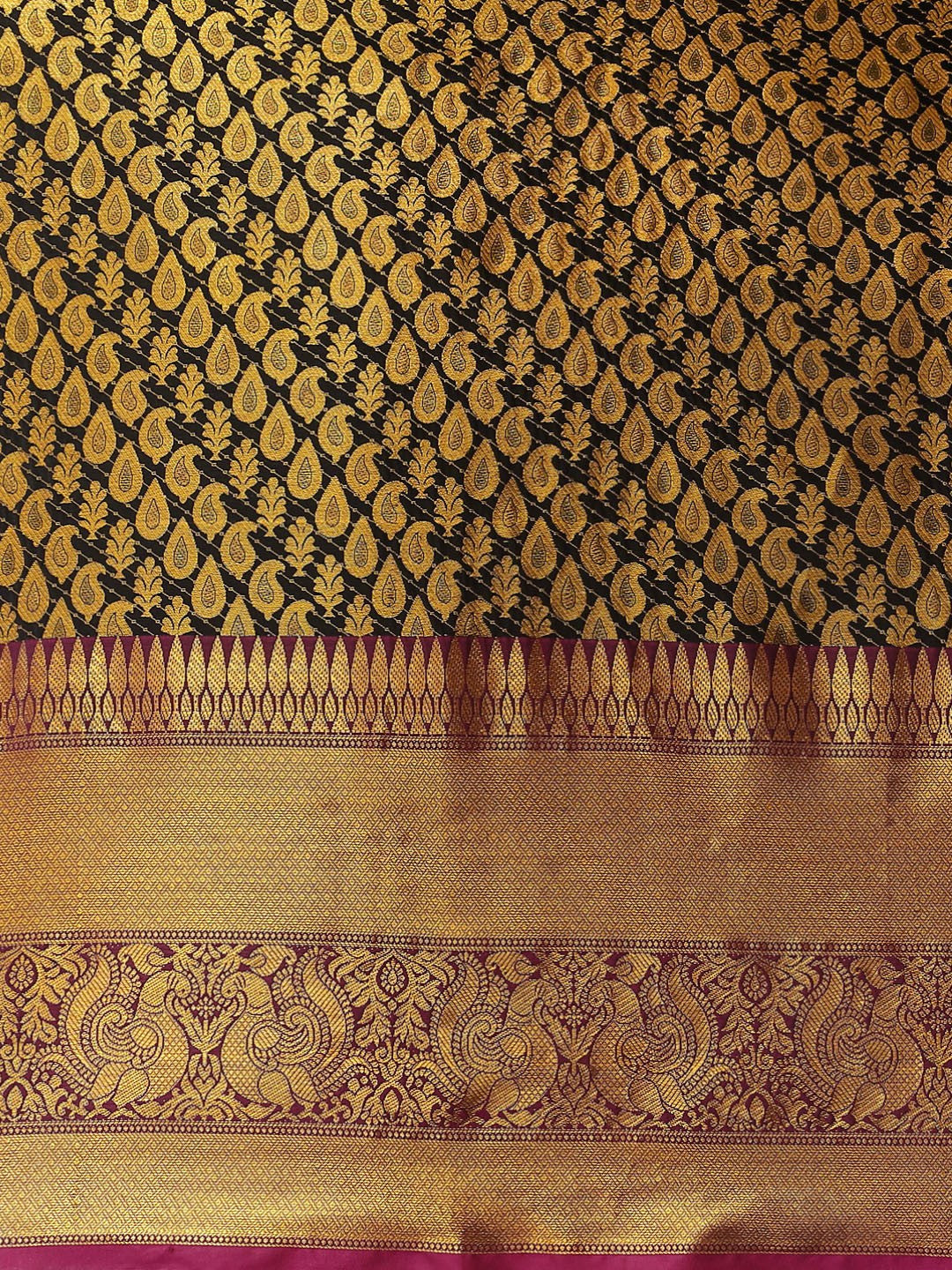 Tamogni – The Black Brocade Majesty