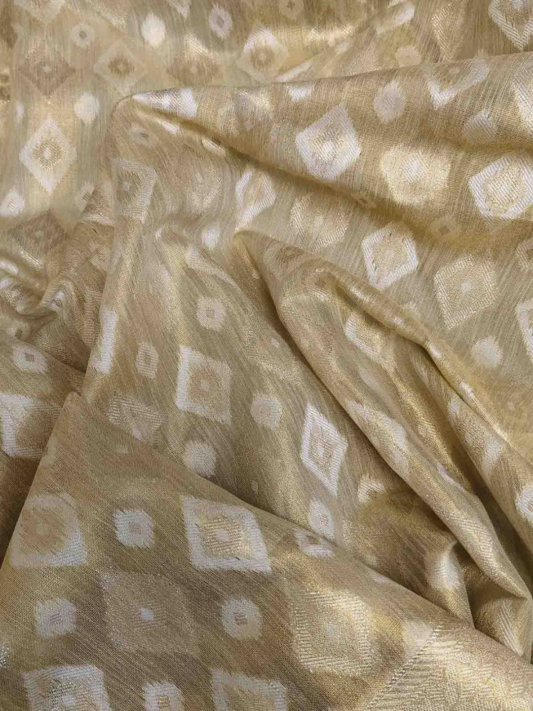 Tanira - The Golden Whisper