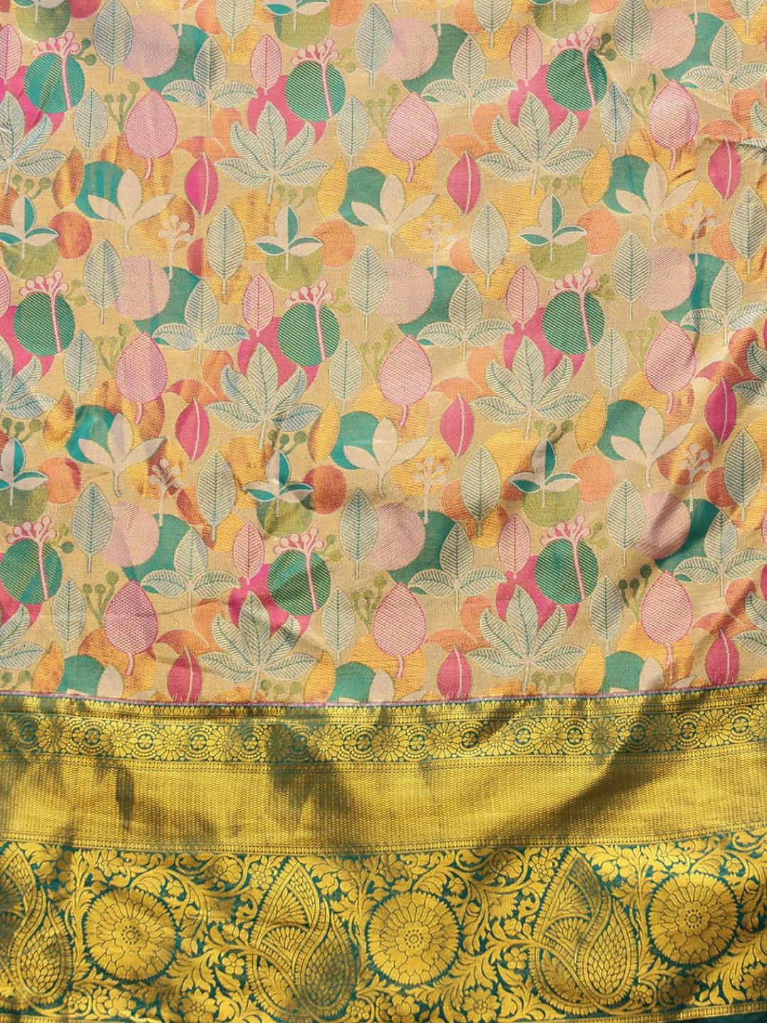 Vanalata – The Enchanted Leafy Weave
