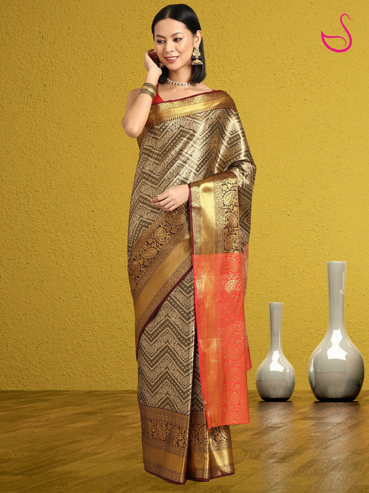 Ruvika – The Black Red Grandeur